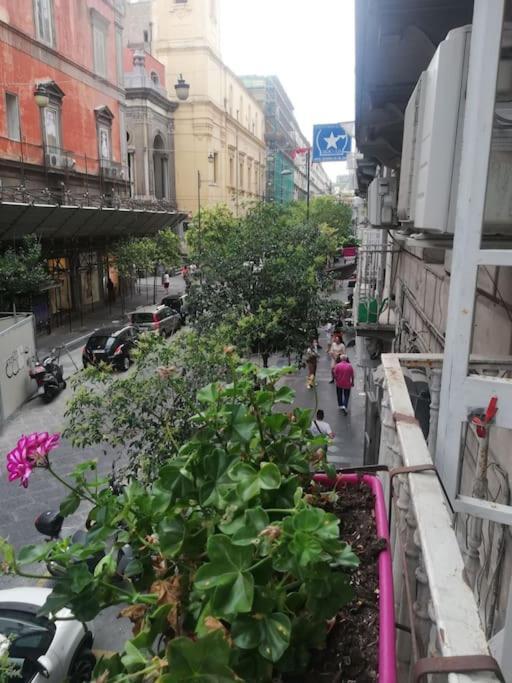 Capa E Coda Appartamento In Centro Storico เนเปิลส์ ภายนอก รูปภาพ